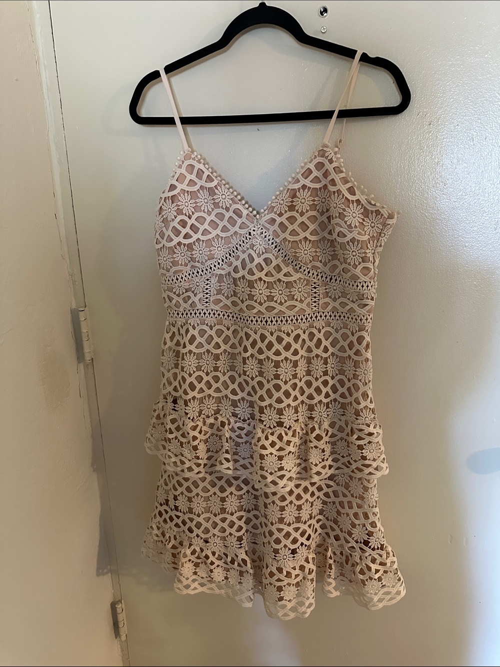 Lulus Ivory Beige Floral Lace Ruffle V-Neck Spaghetti Strap Zip Dress  L